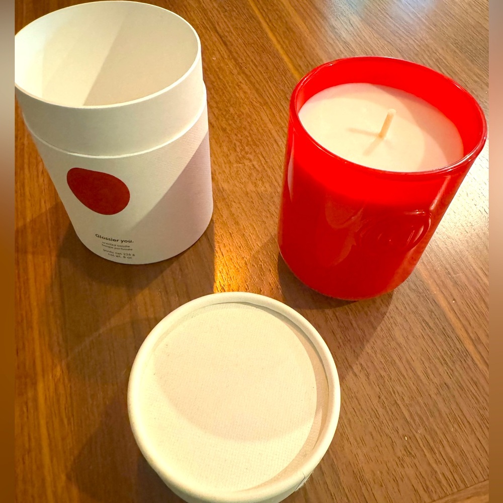 Glossier you candle nib